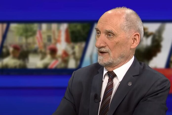 Antoni Macierewicz.