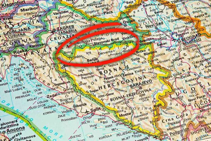 Granica Bośni i Hercegowiny z Chorwacją. Zdjęcie ilustracyjne: Pixabay