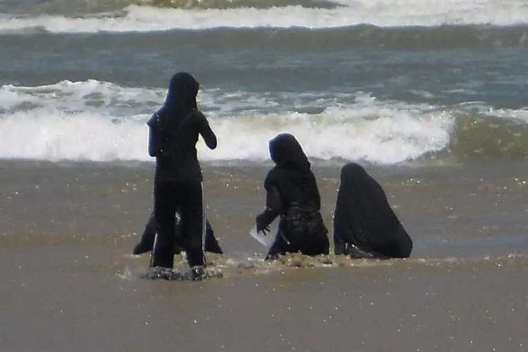 Kobieta w burkini