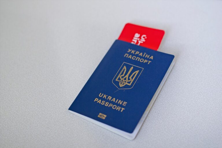Paszport. Ukraiński paszport.