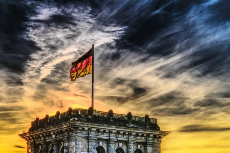Niemcy. Czarne chmury nad Niemcami. Zdjęcie ilustracyjne. Źródło: pixabay