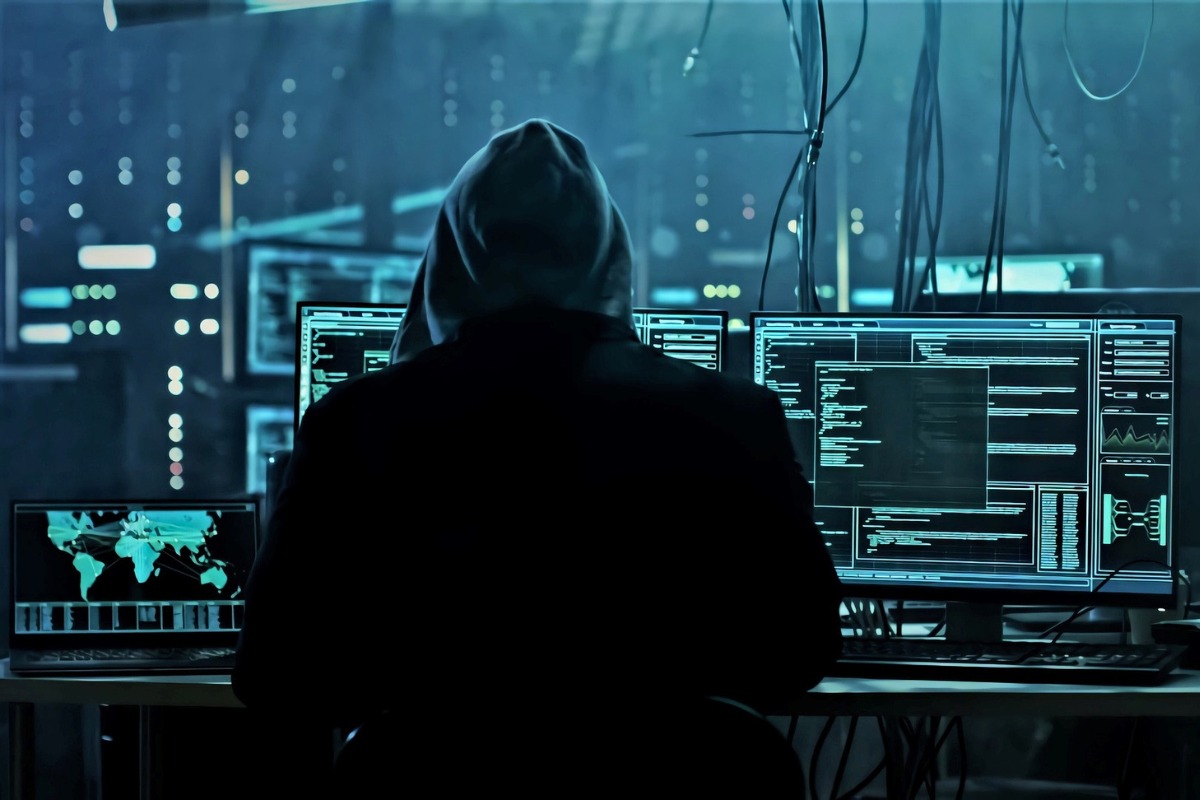 Potężny cyberatak na rządowy System Rejestrów Państwowych. „Celowo uderzyli dzisiaj”
