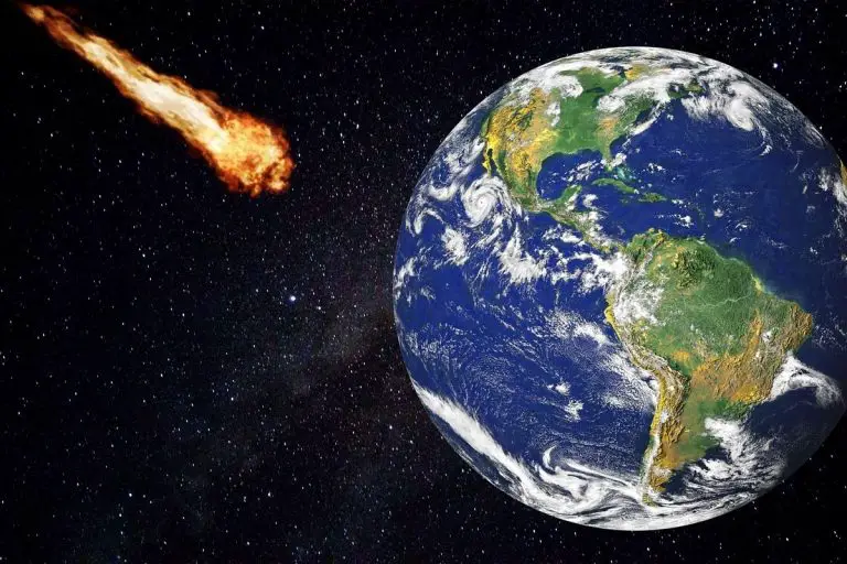 Asteroida. Ziemia.