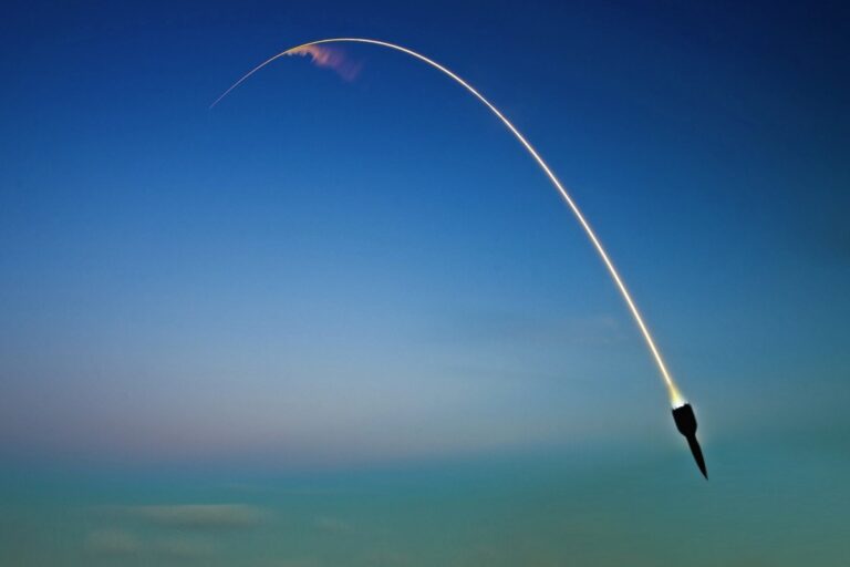 Rakieta, wystrzelona przez Koreę Płn. Zdjęcie ilustracyjne: Pixabay