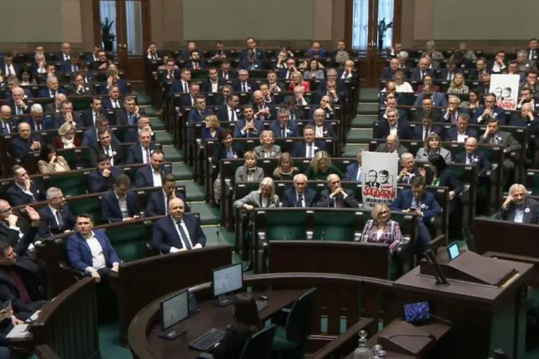 Sejm w czasie głosowania nad budżetem na 2024 rok.
