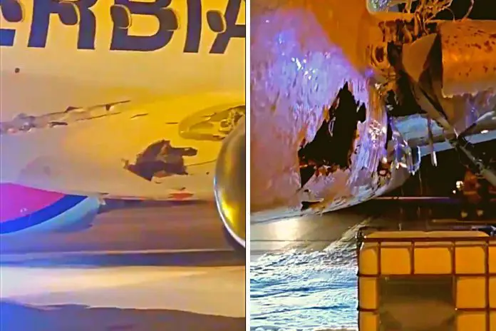 Dziura w kadłubie samolotu Air Serbia
