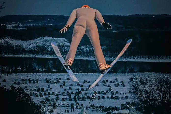 W kolejnym konkursie skoków narciarskich z cyklu PŚ najlepszym z Polaków był Piotr Żyła. Zdjęcie ilustracyjne: Pexels