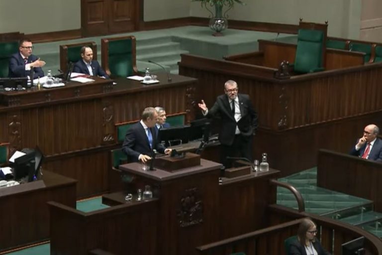 Donald Tusk oraz Grzegorz Braun starli się w Sejmie.