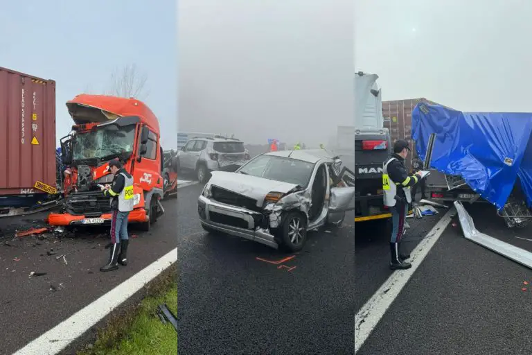 Karambol na autostradzie A22 w rejonie miast Reggio Emilia i Carpi we Włoszech.