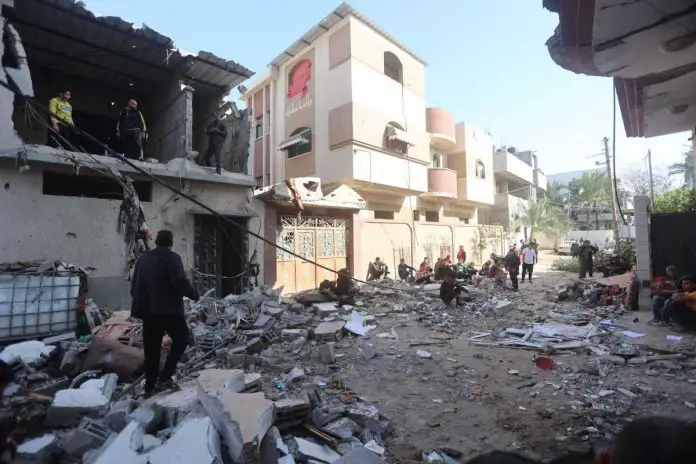 Strefa Gazy, zniszczenia po izraelskim ataku na dzielnicę Jenin w Rafah.