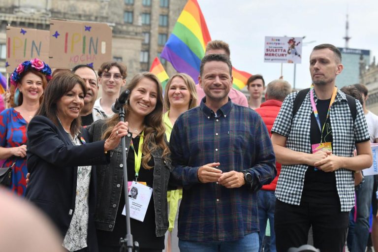 Rafał Trzaskowski, Warszawa, LGBT, stolica