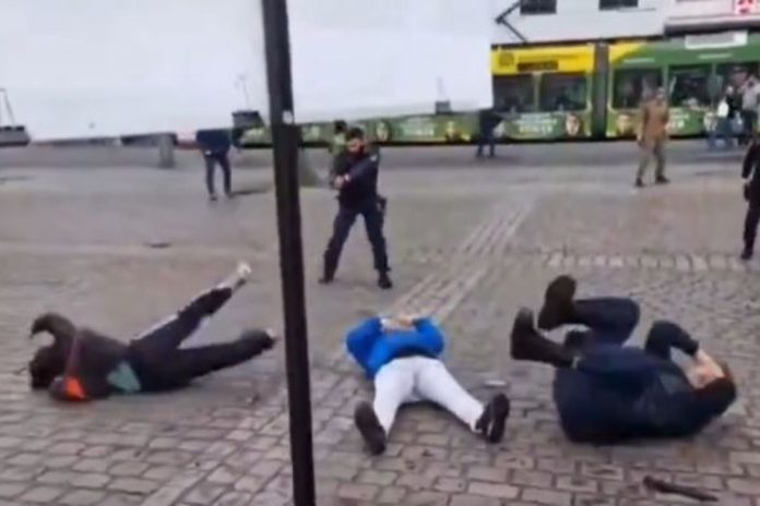 Atak islamskiego nożownika w Niemczech.