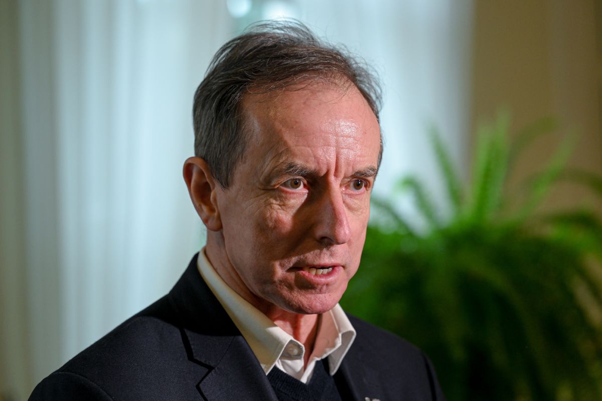 POcałunek śmierci Grodzkiego? Senator o koalicji z Konfederacją