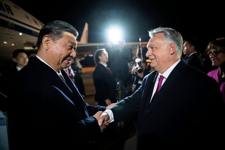 Xi Jinping i Victor Orban. Foto: PAP/EPA