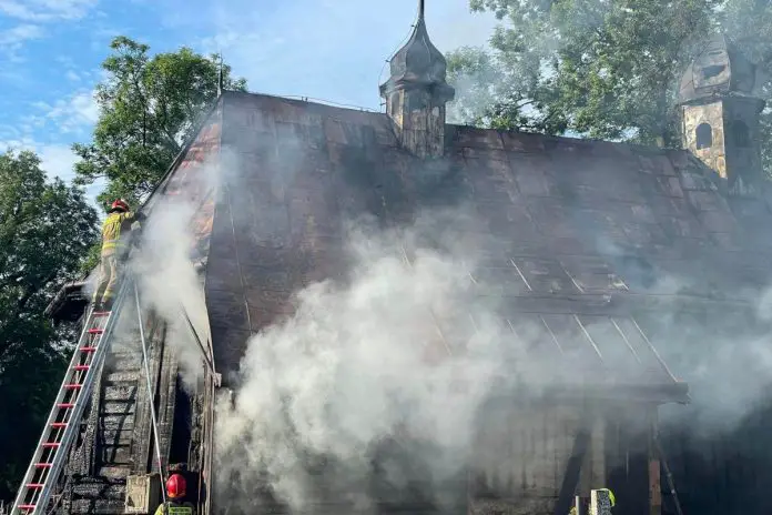 Pożar zabytkowego kościoła p.w. św. Heleny w Nowym Sączu