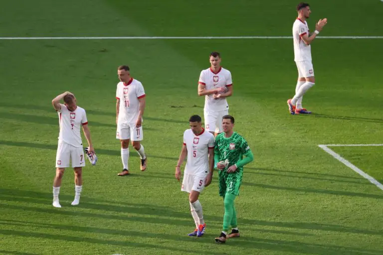 Polscy piłkarze po przegranym meczu z Austrią na Euro 2024. Foto: PAP/EPA