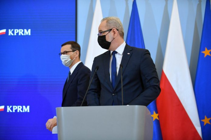 Mateusz Morawiecki, Adam Niedzielski