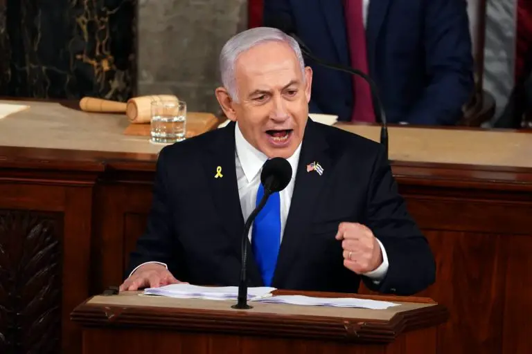 Premier Izrael Benjamin Netanjahu przemawiał przed Kongresem USA> Foto: PAP/EPA