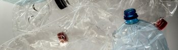 System kaucyjny, butelki plastikowe.