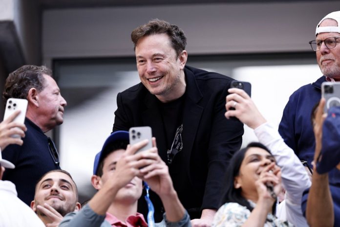 Elon Musk, miliarder, bilioner, Tesla, SpaceX, X