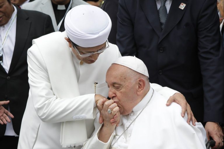 Papież Franciszek, islam, kościół, Dżakarta, Indonezja