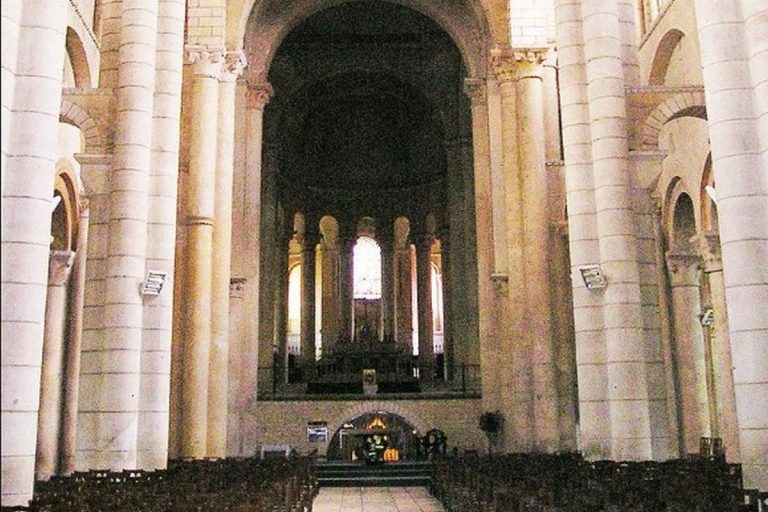 Kolejny pożar kościoła we Francji. Tym razem zabytek wpisany na listę UNESCO