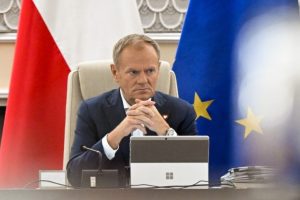 Donald Tusk podczas posiedzenia rządu.