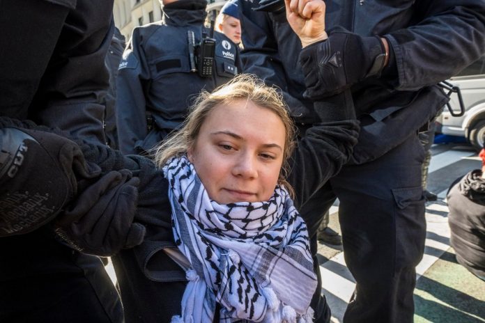 Greta Thunberg podczas manifestacji w Brukseli. Foto: PAP