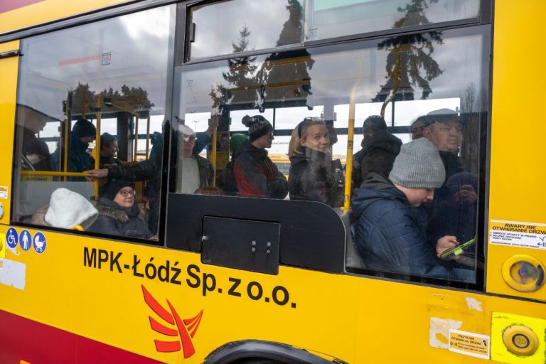 Autobus miejski w Łodzi.