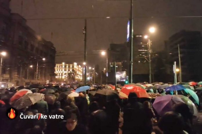 Protesty w Belgradzie, Serbia