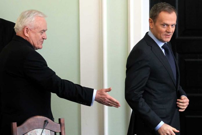 Leszek Miller i Donald Tusk w 2012 roku