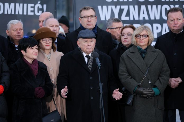 jarosław kaczyński mariusz błaszczak miesięcznica smoleńska