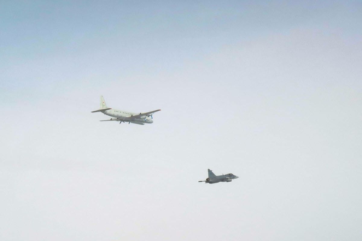 Europejska „współpraca wojskowa”, czyli walka buldogów pod dywanem