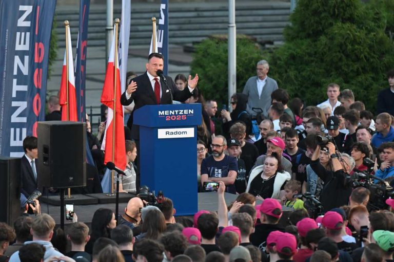 Mentzen podczas spotkań z wyborcami.