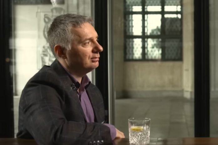 Dr Paweł Basiukiewicz