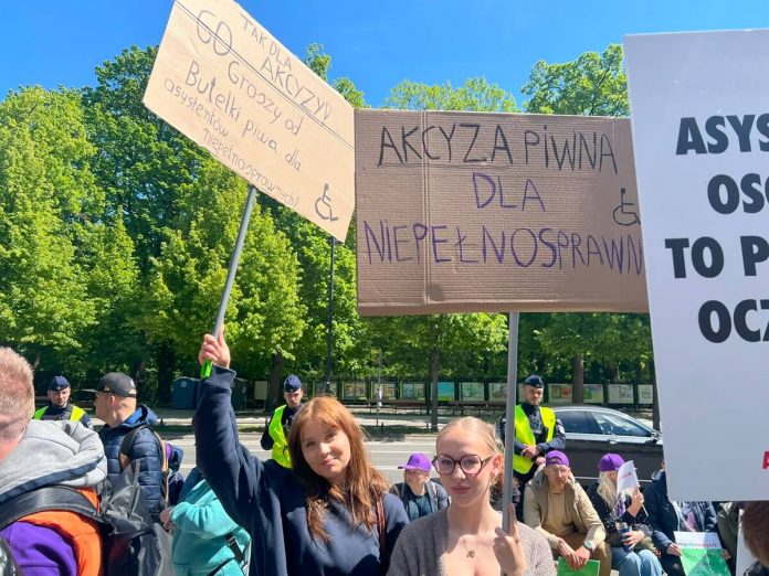 Protest-KPRM