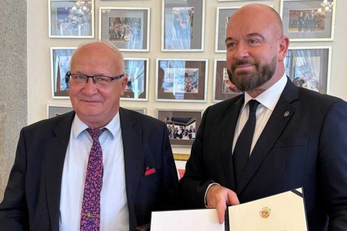 Prof. Krzysztof Simon i prezydent Wrocławia Jacek Sutryk