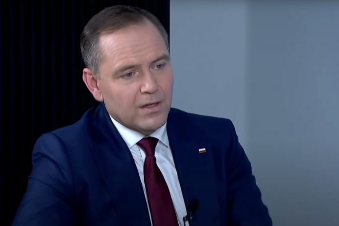 Karol Nawrocki w rozmowie ze Sławomirem Mentzenem. Foto: print screen YT
