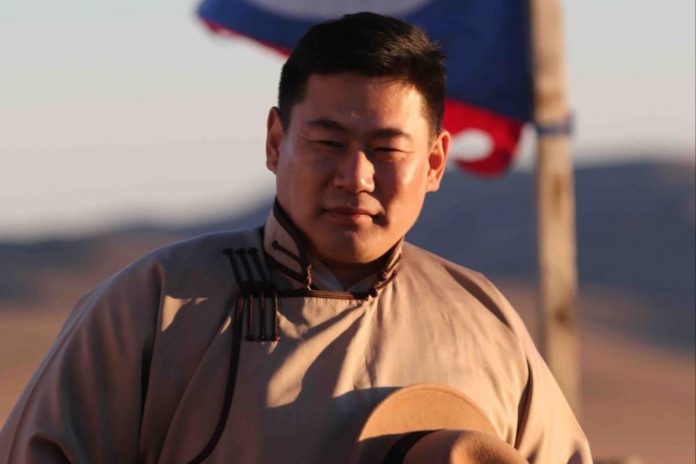 Luvsannamsrain Oyun-Erdene