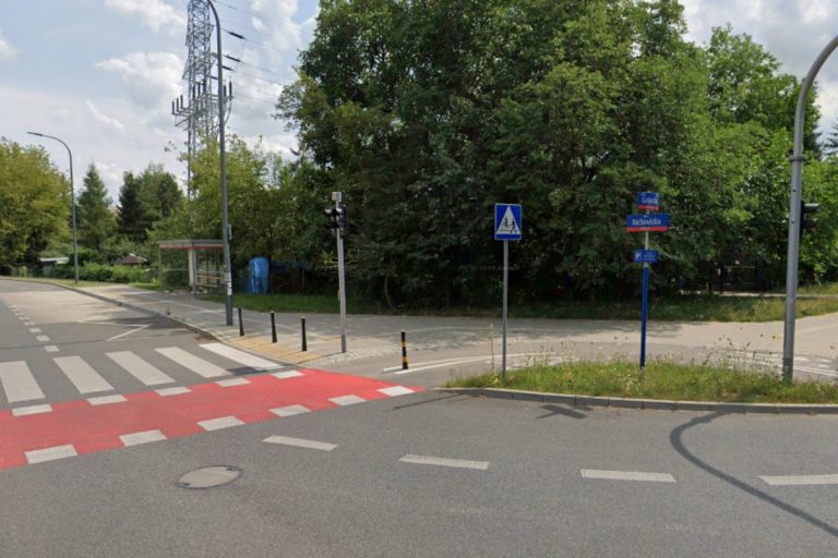 grojecka raclawicka przystanek