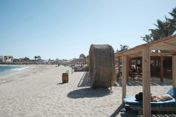 Jedna z hotelowych plaż w egipskim Marsa Alam.