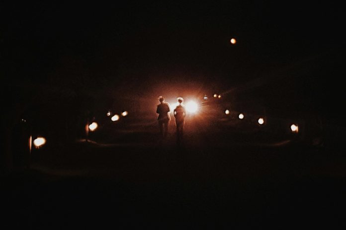 Droga w Natanz - mieści zaatakowanym przez Izrael. Zdjęcie ilustracyjne. / Foto: Unsplash