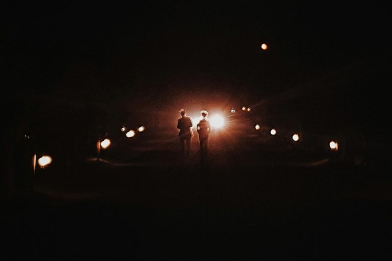 Droga w Natanz - mieści zaatakowanym przez Izrael. Zdjęcie ilustracyjne. / Foto: Unsplash