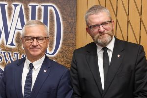 Włodzimierz Skalik i Grzegorz Braun. Foto: PAP