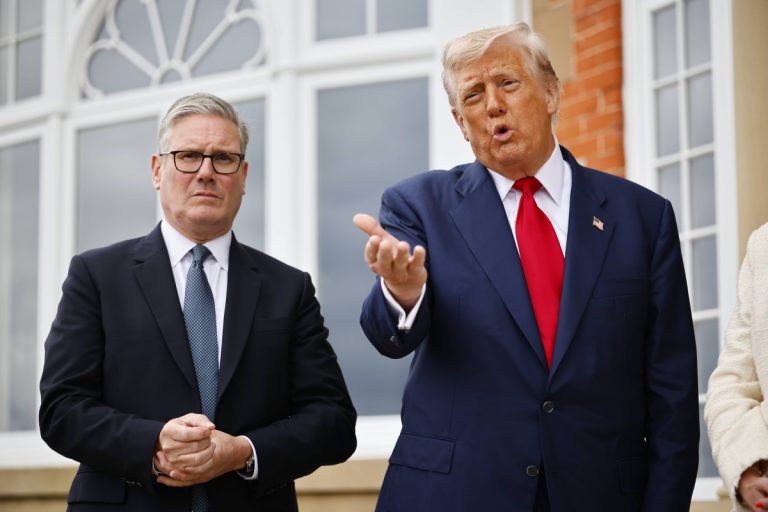 Premier Wielkiej Brytanii Keir Starmer i prezydent USA Donald Trump. Foto: PAP/EPA