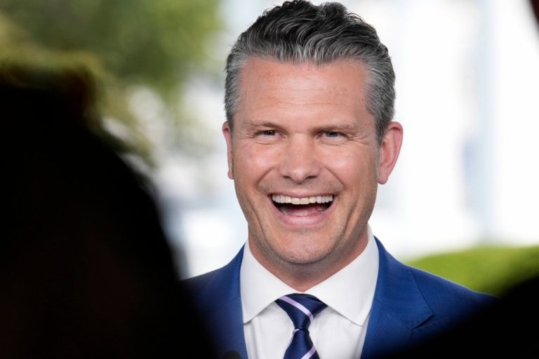 Pete Hegseth. Foto: PAP/EPA