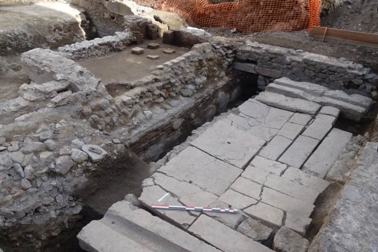 Odkryto imponujące mauzoleum galijsko-rzymskie sprzed 2000 lat