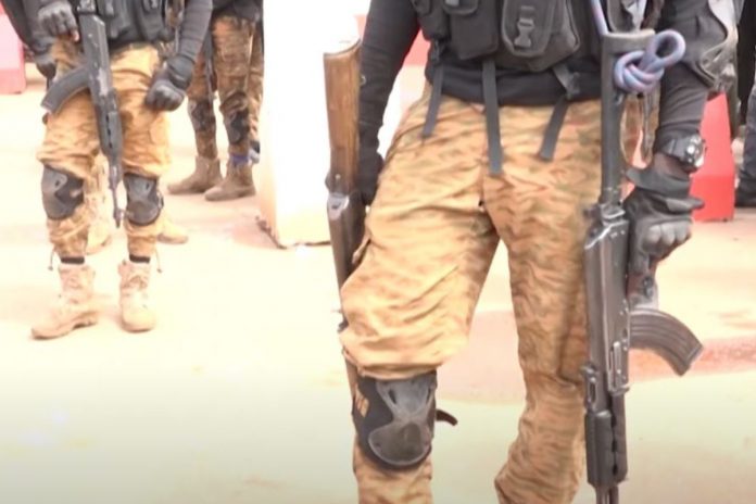 Burkina Faso wojna uzbrojeni