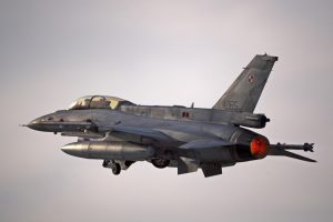 F-16 w powietrzu. Zdjęcie ilustracyjne. /Foto: Pixabay
