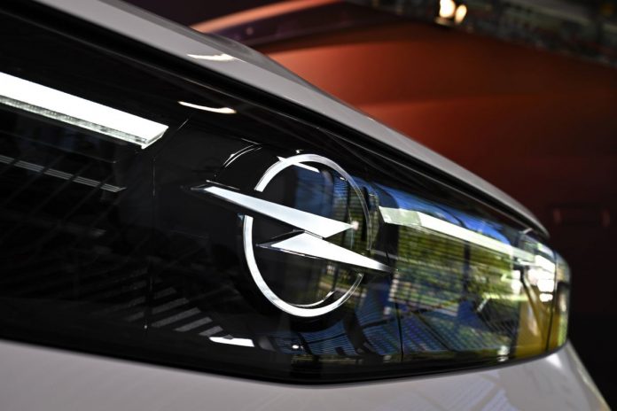 Opel.